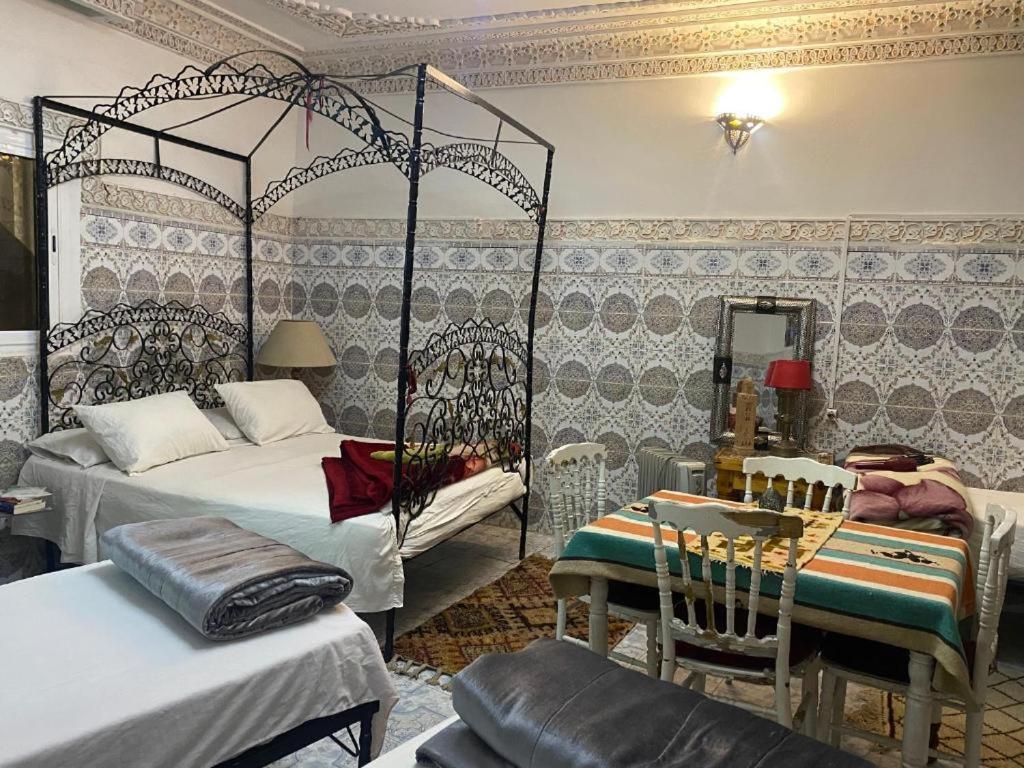 Riad Fez Hostel Exterior photo