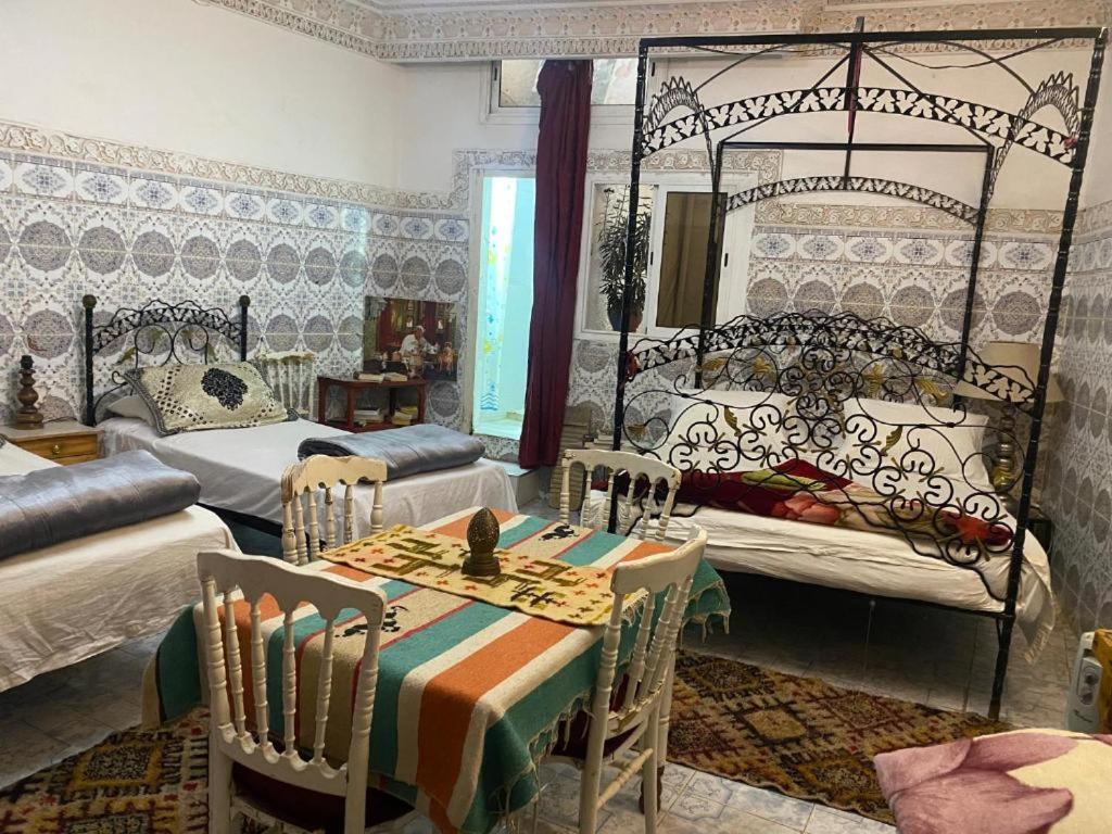 Riad Fez Hostel Exterior photo
